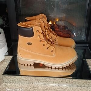 Lugz Men's Convoy 6-inch Golden Wheat Boot 10.5/11